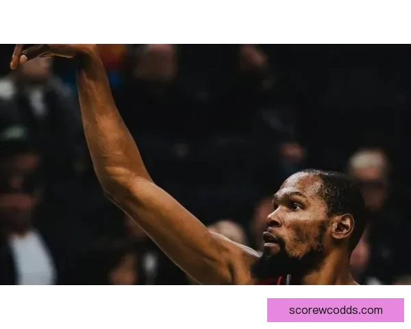 乌度卡称申京进攻更果断有冲击力 能让杜兰特得到更多休息时间