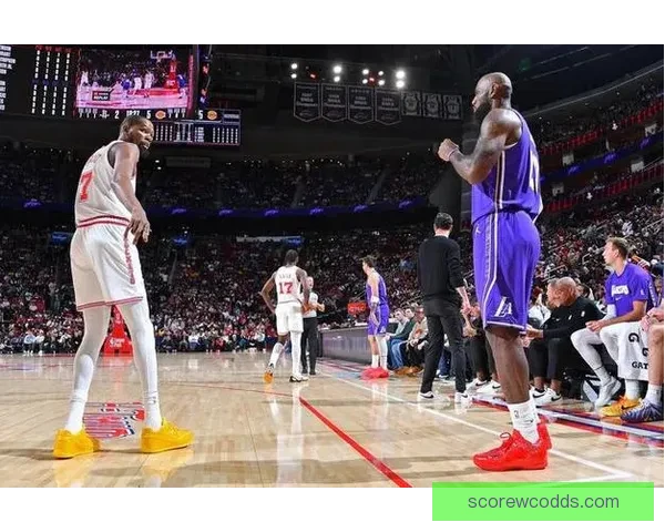 湖人豪取七连胜詹姆斯高效狂砍30分力压杜兰特上演激情暴扣盛宴震撼全场